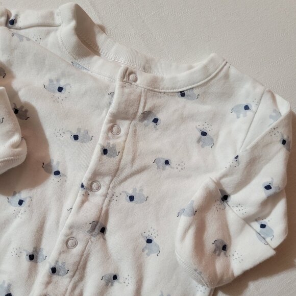 Gymboree Outlet Used 0-3 month Brand New Baby elephant. Mixed Bin Z25 - Picture 2 of 2